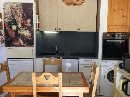 Appartement 2 pièces pour 4 pers. à Valloire, balcon, TV et Wifi - Photo 4
