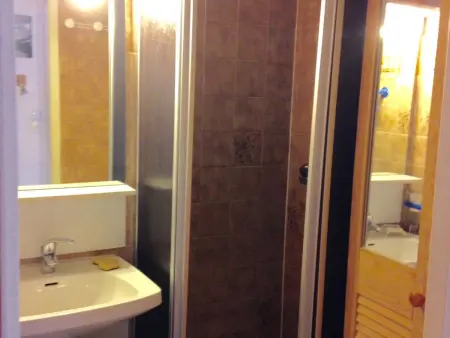 Appartement 2 pièces pour 4 pers. à Valloire, balcon, TV et Wifi - Photo 9