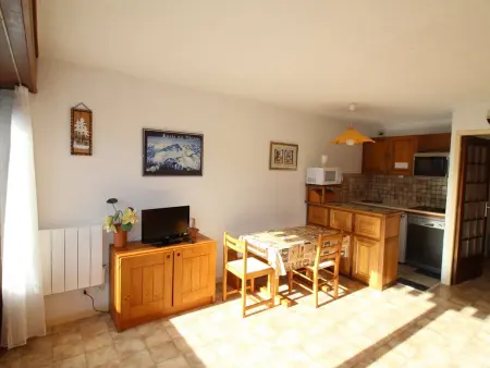 Studio cabine 4 couchages, au pied des pistes, Auris en Oisans - Photo 4