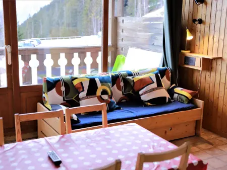 Studio cabine rénové, grand balcon, 6 couchages, 300m des pistes d'Auris en Oisans - Photo 3