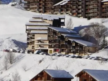 Studio cabine rénové, grand balcon, 6 couchages, 300m des pistes d'Auris en Oisans - Photo 9