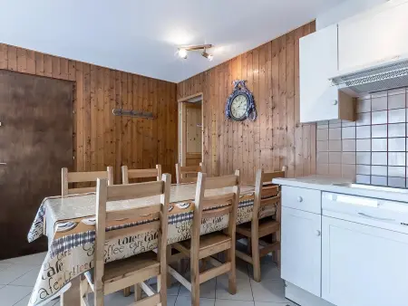 Appartement 3*** calme avec animaux admis et parking, proche pistes à La Clusaz - Photo 3
