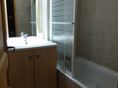 Appartement 3 pièces pour 6 personnes avec balcon et parking - Photo 5