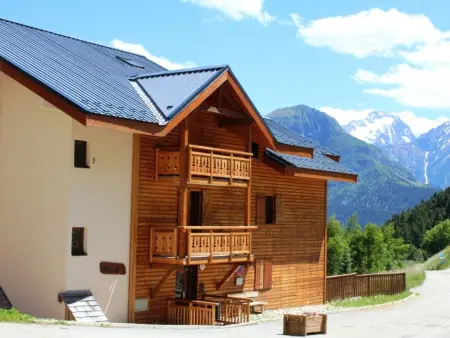 Triplex confort à 400m des pistes, 3 niveaux, 2 chambres, casier à skis, parking gratuit, Auris en Oisans - Photo 13