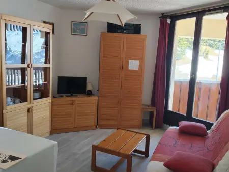 Studio cabine rénové 4 pers au pied des pistes, proche commerces, ESF et luge - Photo 4