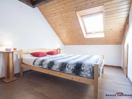 Appartement pour 6 pers. avec balcon près de Saint-Lary, Wi-Fi et parking gratuits - Photo 2