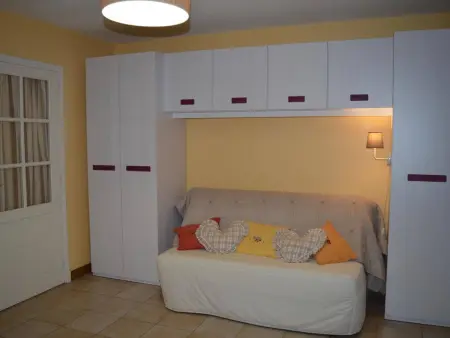 Studio cabine 4 pers, proche plage, vue rue et montagne - Photo 6