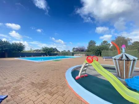 Appartement avec mezzanine, piscine et parking - proche plage et clubs sportifs à La Baule - Photo 20