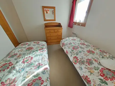 Appt 3 pièces, 6 couchages, proche commerces et pistes, parking inclus, animaux admis - Photo 11