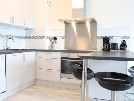 Appartement cosy 2 pièces avec parking à La Rochelle - Photo 3