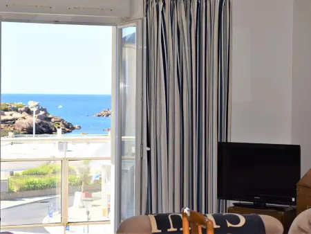 Appartement spacieux avec WIFI et parking à Trégastel, proche plage - Photo 9
