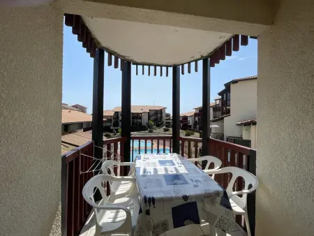 Appartement T1 à 50m du lac avec piscine, salle de jeux et parking, idéal famille/amis - Photo 6