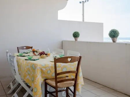 Appartement T2 avec terrasse et animaux acceptés - Photo 1