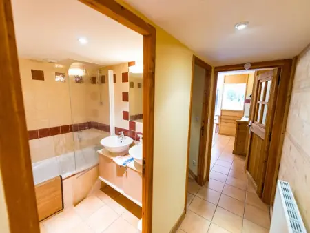 Charmant T2 avec coin montagne, proche pistes et commerces, 6 couchages, terrasse, Serre Chevalier - Photo 14
