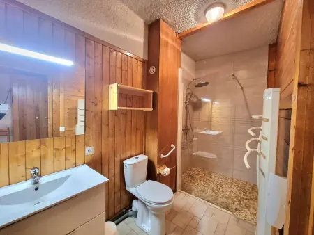 Appartement cosy à Chaillol 1600, 6-8 pers, terrasse sud, WiFi, parking proche - Photo 2