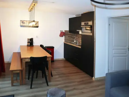 Duplex 10 pers. avec piscine, jacuzzi, balcon et ascenseur aux Orres 1800 - Photo 5