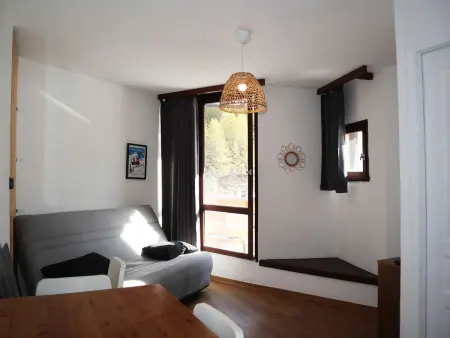 Studio cosy 4 pers, skis aux pieds, balcon Sud, centre station - Photo 2