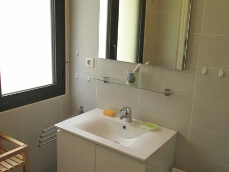 Appartement pour 8, 2 chambres, centre station, 3ème étage, sécurisé, casier à ski - Photo 7