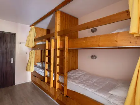Studio 6 pers. avec balcon et accès direct aux pistes à Eaux-Bonnes - Photo 3