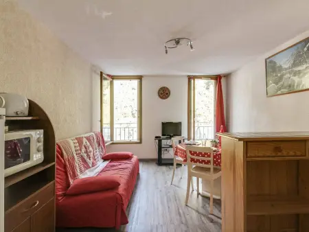 Studio cabine 6 pers, idéal montagne, ascenseur, ski, parking, animaux admis - Photo 3