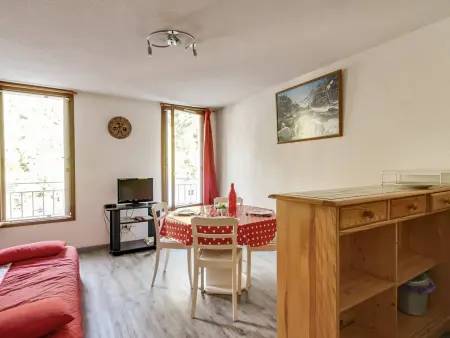 Studio cabine 6 pers, idéal montagne, ascenseur, ski, parking, animaux admis - Photo 5