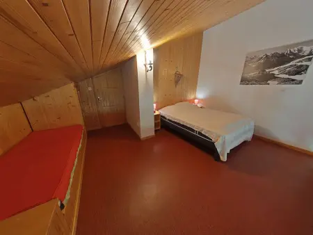 Appt 3 pièces avec mezzanine, 6 couchages, proche commerces et pistes, parking couvert - Photo 17