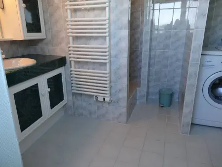 Superbe duplex au centre de Trégastel avec WiFi et garage privé - Photo 5