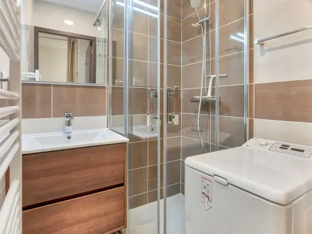 Appartement rénové 6 pers avec balcon sud et vue pistes à Gourette - Photo 4