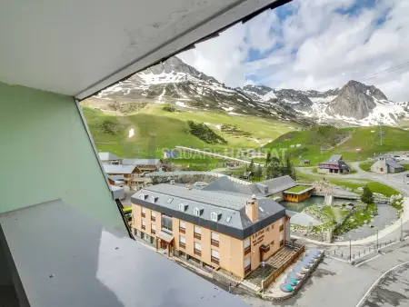 Appartement 6 pers., 1 ch. avec balcon. 100m des pistes! - Photo 8