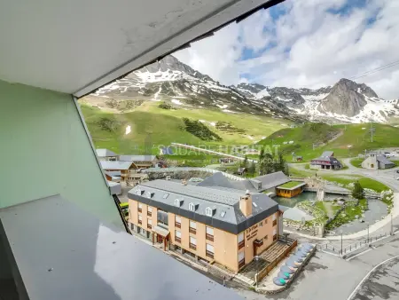 Appartement 6 pers., 1 ch. avec balcon. 100m des pistes! - Photo 9