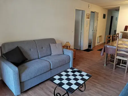 Appartement confort 8 pers, 2 chambres, terrasse, buanderie, près des pistes - Photo 3