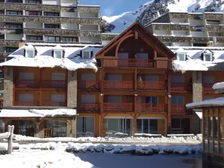 Appartement confort 8 pers, 2 chambres, terrasse, buanderie, près des pistes - Photo 9