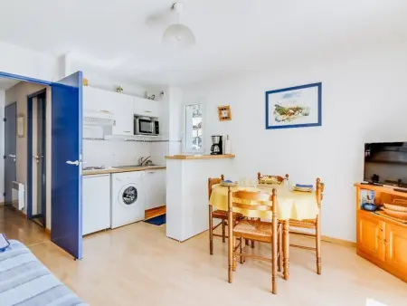 Duplex T3 avec balcon, 2 ch, 6 pers, parking, Appartement 6 personnes à Esquièze Sère - Photo 4
