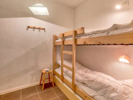 Studio confortable, idéal pour 4 pers, situé au pied des pistes à Gourette - Photo 7