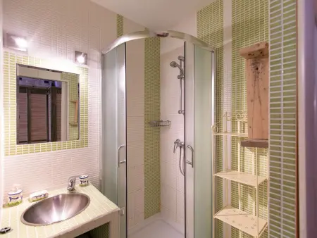 Studio cabine 4 pers. au pied des pistes, vue montagne - Photo 6