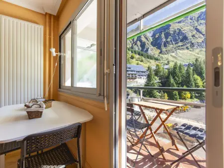 Studio cabine 4 pers. au pied des pistes, vue montagne - Photo 8