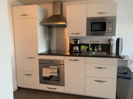 Appartement refait à neuf avec vue mer, WIFI et balcon à Perros-Guirec - Photo 1
