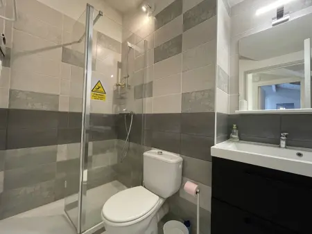 T3 Duplex avec Piscine, Terrasse et Tennis à Soustons - Photo 7