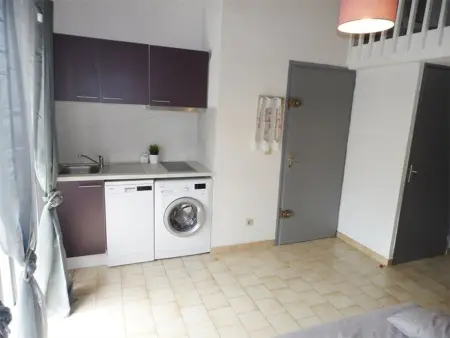 Appartement Climatisé 6 Couchages avec Mezzanine, Piscine et Parking Privé à Marseillan - Photo 2