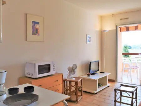 Studio coin nuit 4 pers, parking, animaux admis, proche plage - Le Lavandou - Photo 5