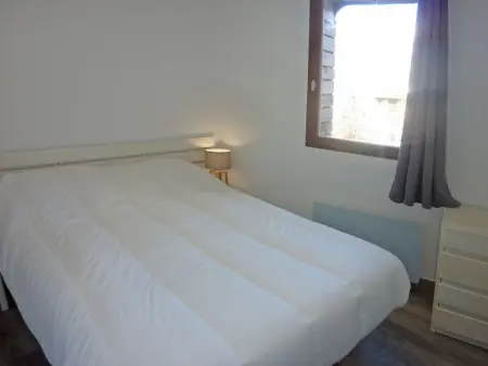 Appartement rénové aux Orres, skis aux pieds, parking, accepte animaux - Photo 3