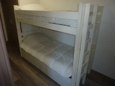 Appartement rénové aux Orres, skis aux pieds, parking, accepte animaux - Photo 4