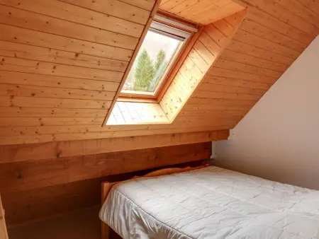 Appartement charmant 2 chambres, 6 pers., cuisine, parking couvert, centre Cauterets et télécabine - Photo 3