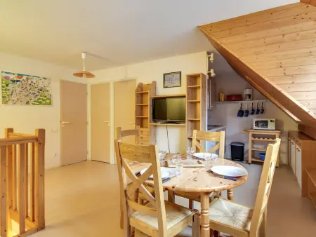 Appartement charmant 2 chambres, 6 pers., cuisine, parking couvert, centre Cauterets et télécabine - Photo 5