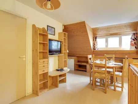 Appartement charmant 2 chambres, 6 pers., cuisine, parking couvert, centre Cauterets et télécabine - Photo 8