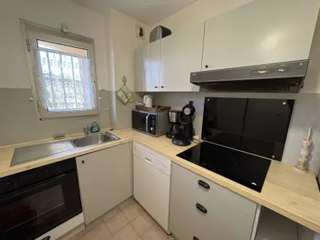 Appartement à Sainte-Maxime: 3 Pièces, Terrasse, Piscine, Clim, Proche Plage - Photo 20