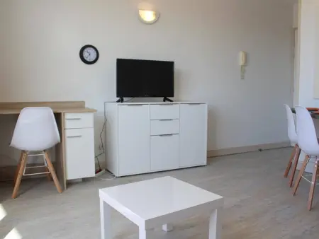 Studio Cabine La Rochelle avec Balcon et Parking Privé - Photo 3