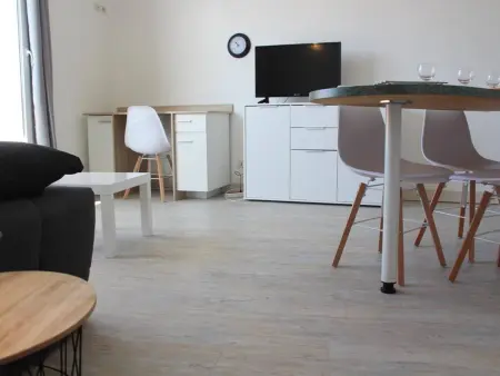 Studio Cabine La Rochelle avec Balcon et Parking Privé - Photo 7
