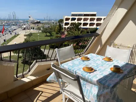 Appartement 2 pièces avec piscine et parking à Port Camargue - Photo 1