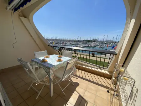 Appartement 2 pièces avec piscine et parking à Port Camargue - Photo 2